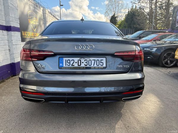 Audi A4 2019 384445127