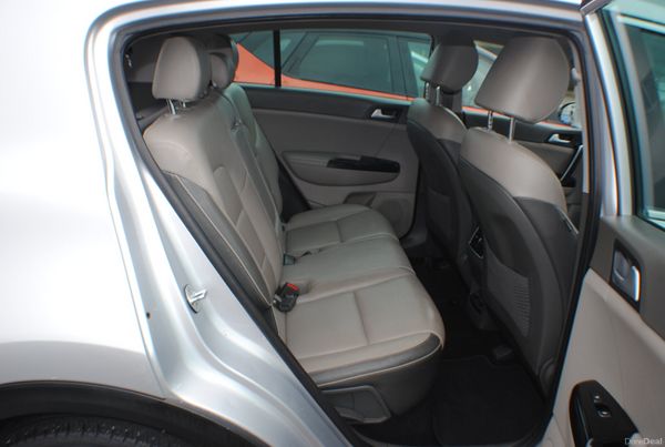 KIA SPORTAGE 1.7L PLATINUM SUV 2017 384445997