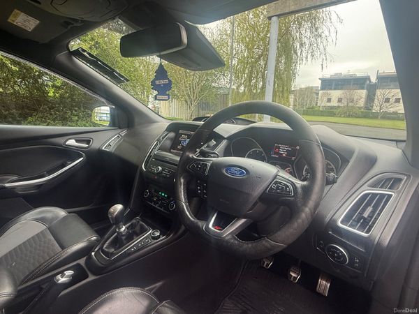 Ford Focus ST 2016 2.0 TDCi 185 PS 384446369