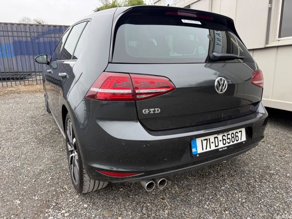 VW Golf GTD 384447593