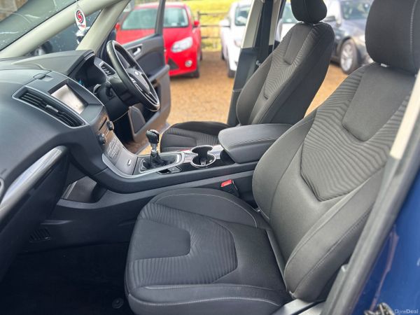 Ford S-Max Zetec 384455469