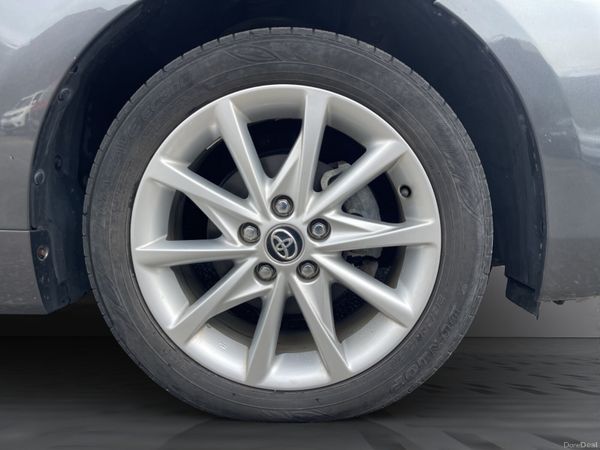 2015 PRIUS ALPHA (S98) 384456553