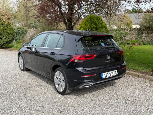 Volkswagen Golf Style 384460579