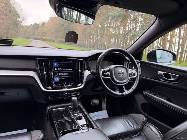 Volvo V60 2021 AWD R Design 384461683