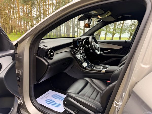 Mercedes-Benz GLC 2021 300d 4 Matic 384461941