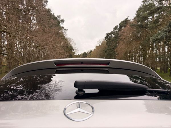 Mercedes-Benz GLC 2021 300d 4 Matic 384461953