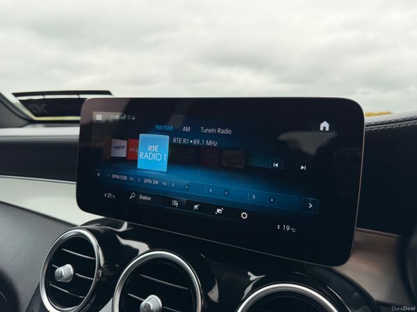 Mercedes-Benz GLC 2021 300d 4 Matic 384461931