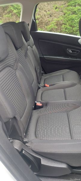 Renault Grand Scenic 2020 384462309