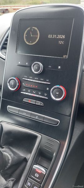 Renault Grand Scenic 2020 384462317