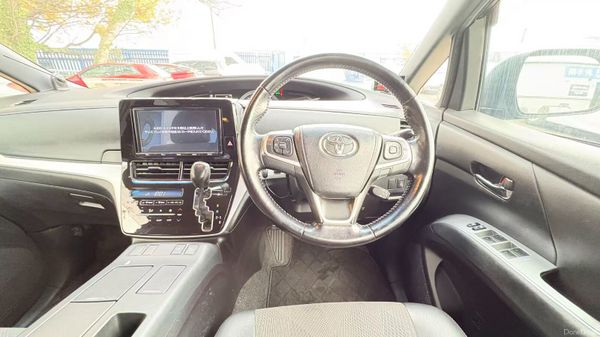 Toyota Estima 2.4 hybrid 7 Seater 384463671