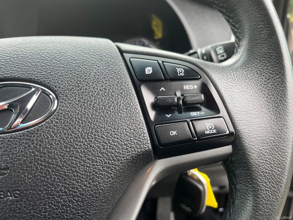 Hyundai Tucson 1.7 D Executive SE 384464775