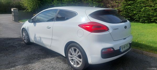 Kia Ceed 2015 384467817