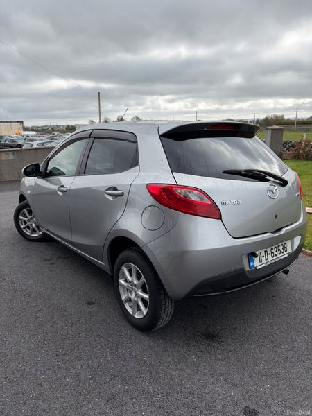 Mazda Demio 2011 384477861