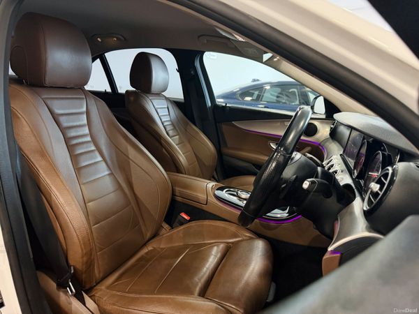 Mercedes-Benz E Class-Brown leather interior 384478731