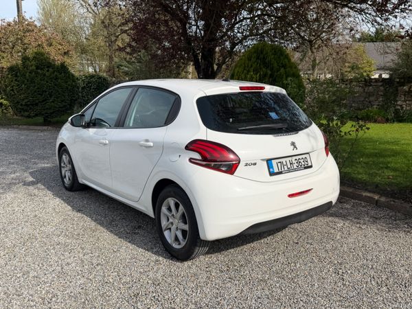Peugeot 208 1 owner 384480967