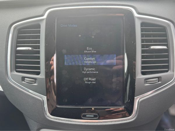 Volvo XC90 D4 FWD MOMENTUM GT 5DR AUTO 384409699