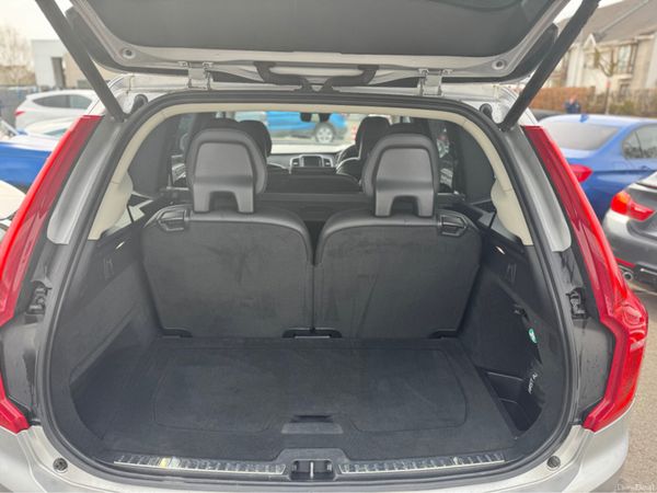 Volvo XC90 D4 FWD MOMENTUM GT 5DR AUTO 384409707