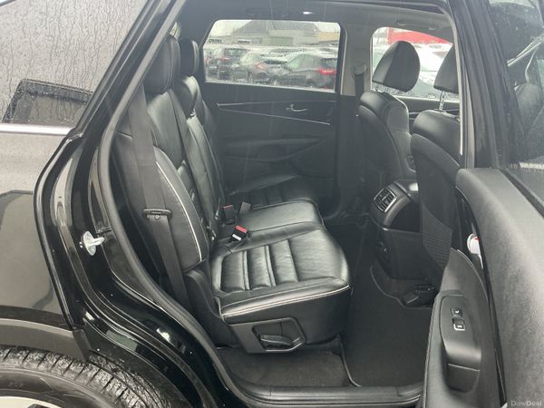 KIA SOENTO GT-LINE AUTOMATIC 4x4 7 SEATER 1 OWNER 384415077