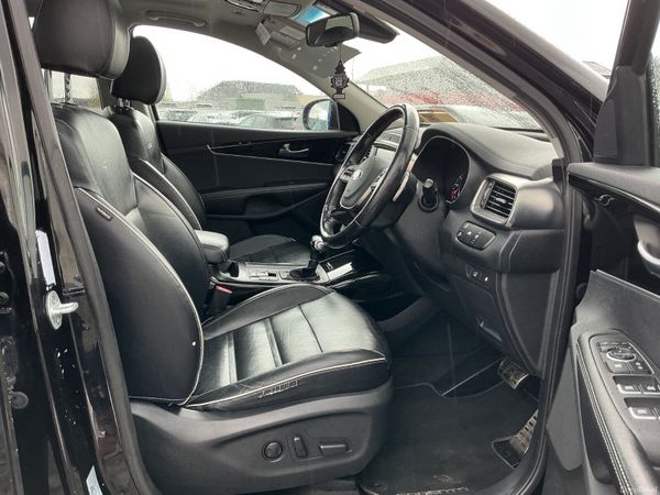 KIA SOENTO GT-LINE AUTOMATIC 4x4 7 SEATER 1 OWNER 384415083