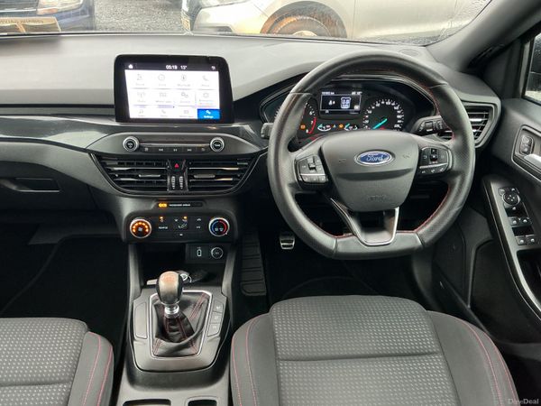 2019 FORD FOCUS ST-LINE PETROL LOW KMS 384416637