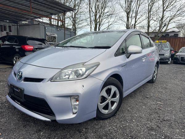 Toyota Prius hybrid automatic 384428493
