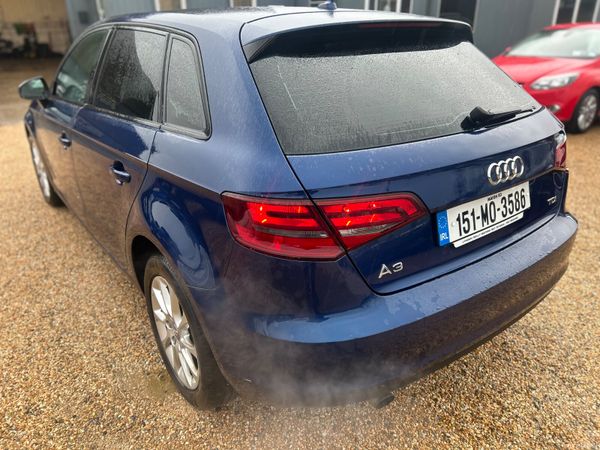 Audi A3 SE 384435813