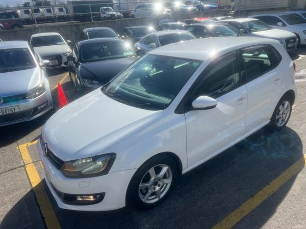 Volkswagen Polo 2011 32K! NCT 03/27 384562645