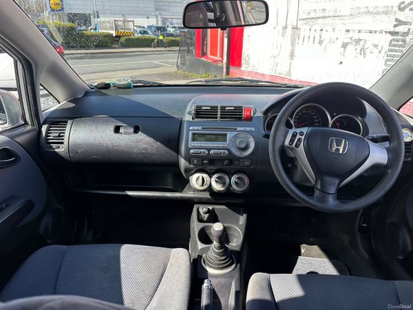 Honda Jazz 1.3 Petrol NCT LOW KMS 384563521