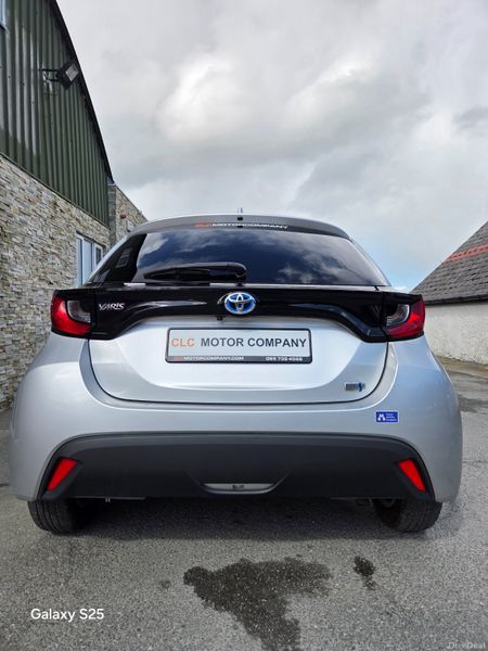 Toyota Yaris 2021 HYBRID 384563815