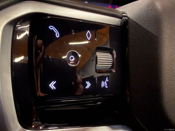 221 Land Rover Range Rover Velar P400E SE-Black-Ed 384567225