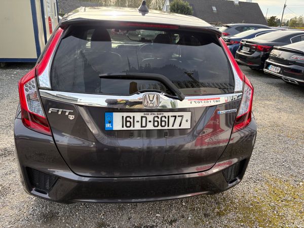 Honda Fit 1.5 hybrid 384510443