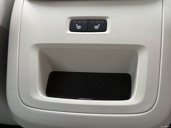 Stunning 211 Volvo XC60! 384512895