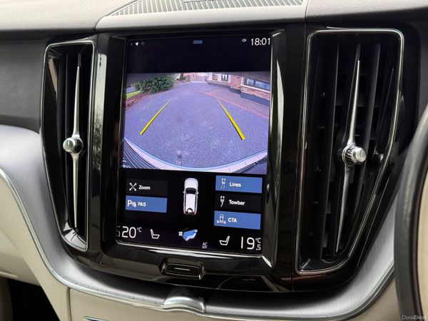 Stunning 211 Volvo XC60! 384512907