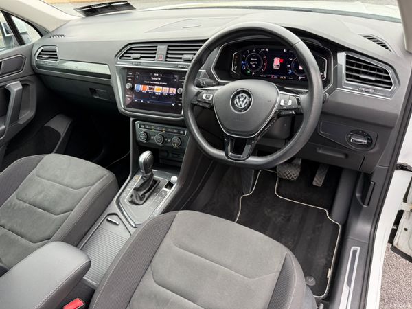 *40,000 kms* Immaculate 191 VW Tiguan R-Line Auto! 384513017