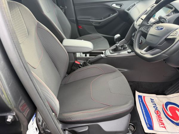 Ford Focus St - line 120 bhp 384517841