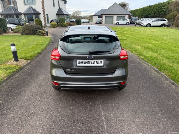 Ford Focus St - line 120 bhp 384517829