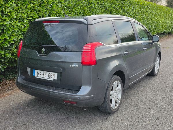 Peugeot 5008 2014 384521821