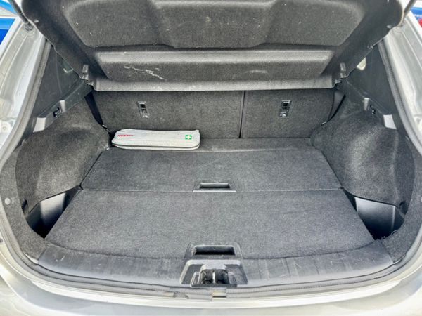 Nissan Qashqai 1.2 SV 18 4DR 384524735