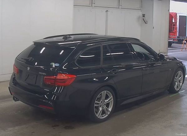 2018(182) 320i Msport Estate - Automatic 384525059