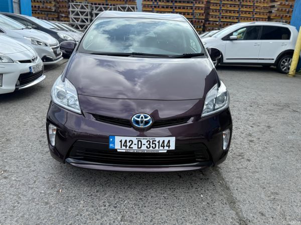 2014 Toyota Prius Hybrid Automatic 384525257
