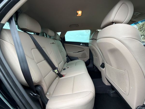 Hyundai Tucson 2017 Executive only 77000 KM 384534197