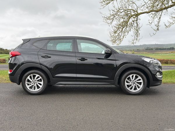 Hyundai Tucson 2017 Executive only 77000 KM 384534105