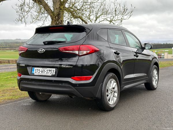 Hyundai Tucson 2017 Executive only 77000 KM 384534111