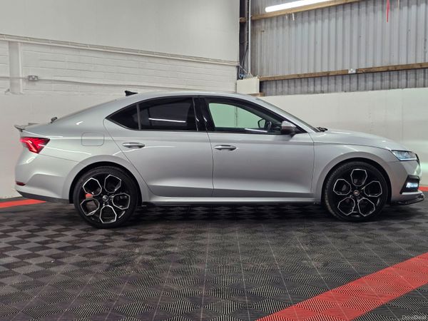 2022 SKODA OCTAVIA 2.0 TDI AMB WITH MAXTONxRS PACK 384534541