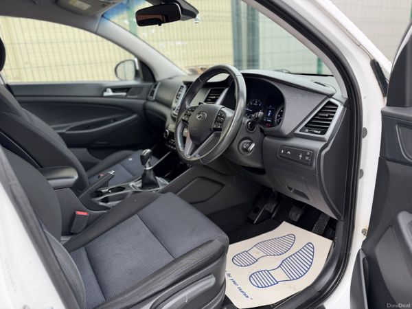 Hyundai Tucson 2016 384538897