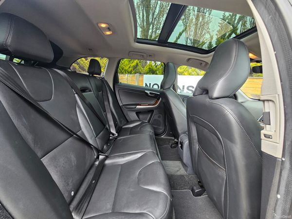 VOLVO XC60 SE LUX D4 AUTO 384664513