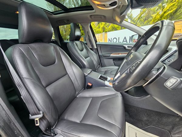 VOLVO XC60 SE LUX D4 AUTO 384664523