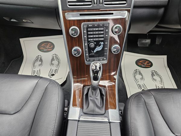 VOLVO XC60 D4 SE LUX AUTO 384664767