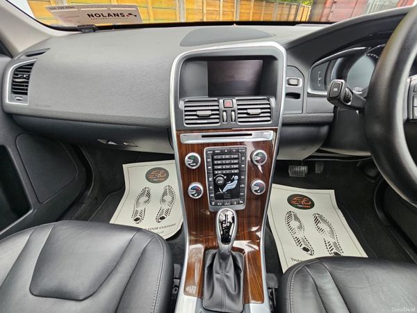 VOLVO XC60 D4 SE LUX AUTO 384664783