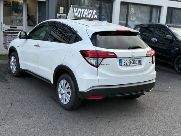 Honda Vezel 2015 384665673